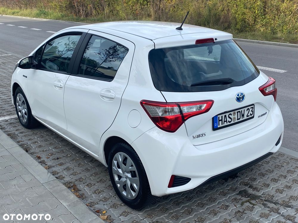 Toyota Yaris - 2