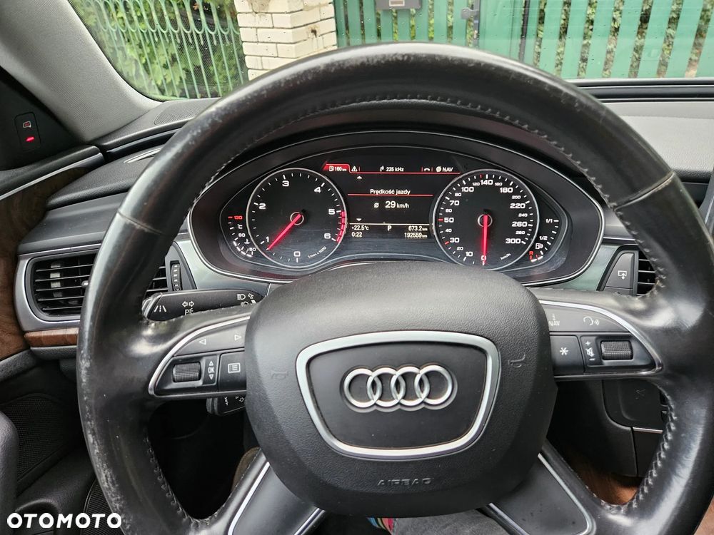 Audi A6 Avant - 10