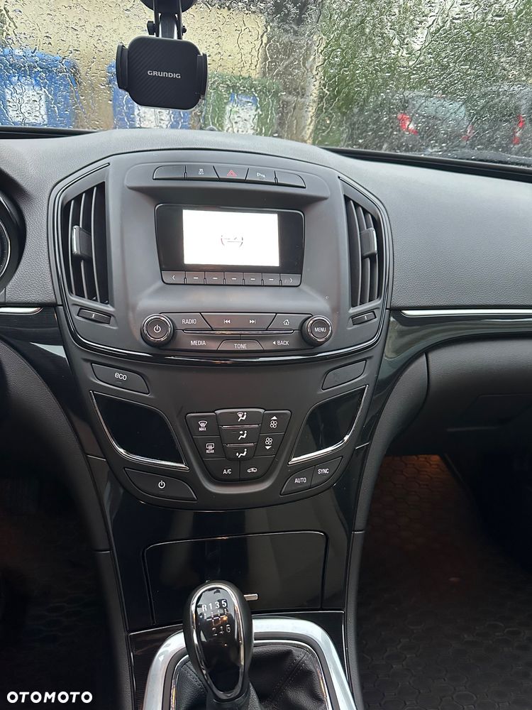 Opel Insignia 2.0 CDTI Cosmo S&S - 19