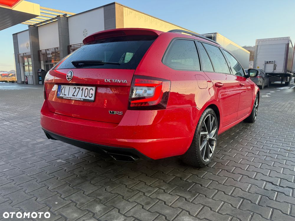 Skoda Octavia 2.0 TSI RS Challenge 245 DSG - 6