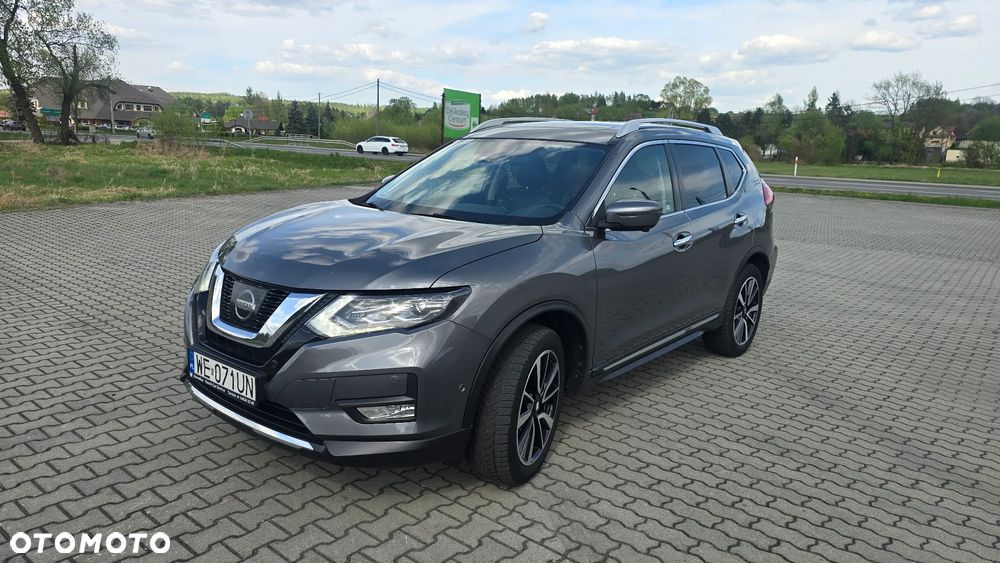 Nissan X-Trail 2.0 dCi Tekna Xtronic 4WD - 2