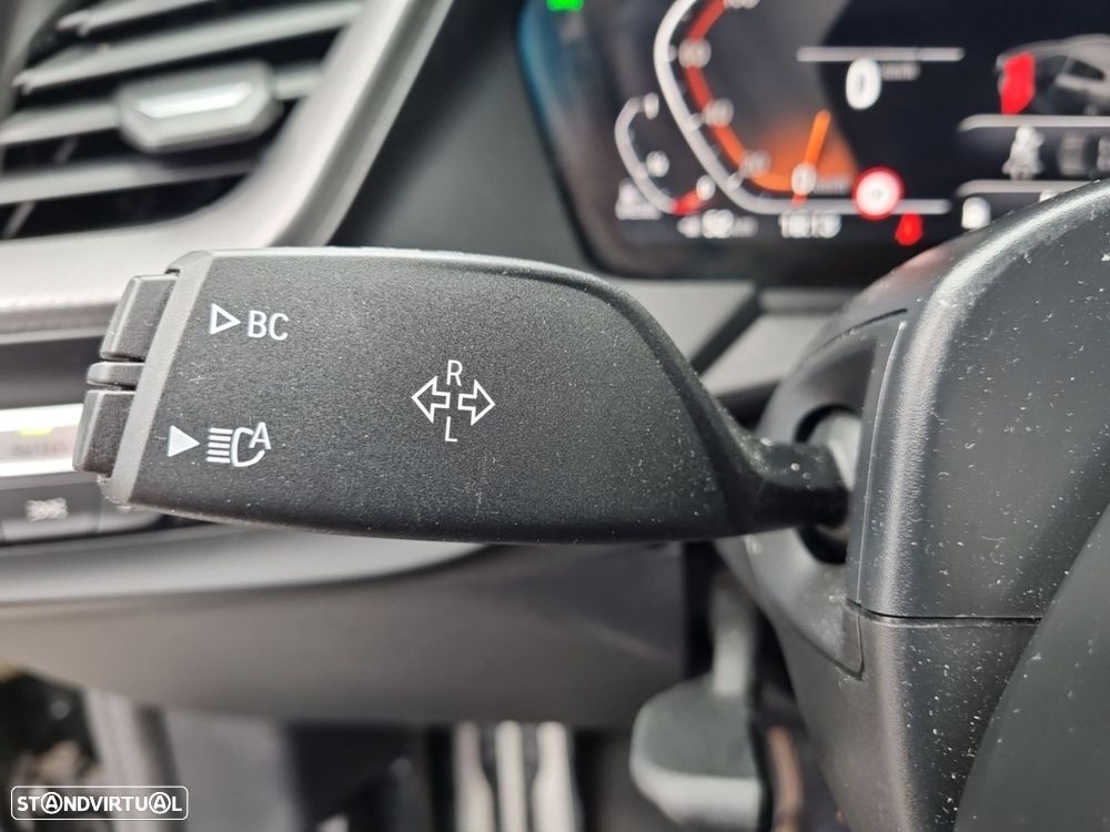 BMW 116 d Pack Desportivo M Auto - 19