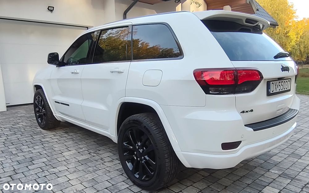 Jeep Grand Cherokee - 5