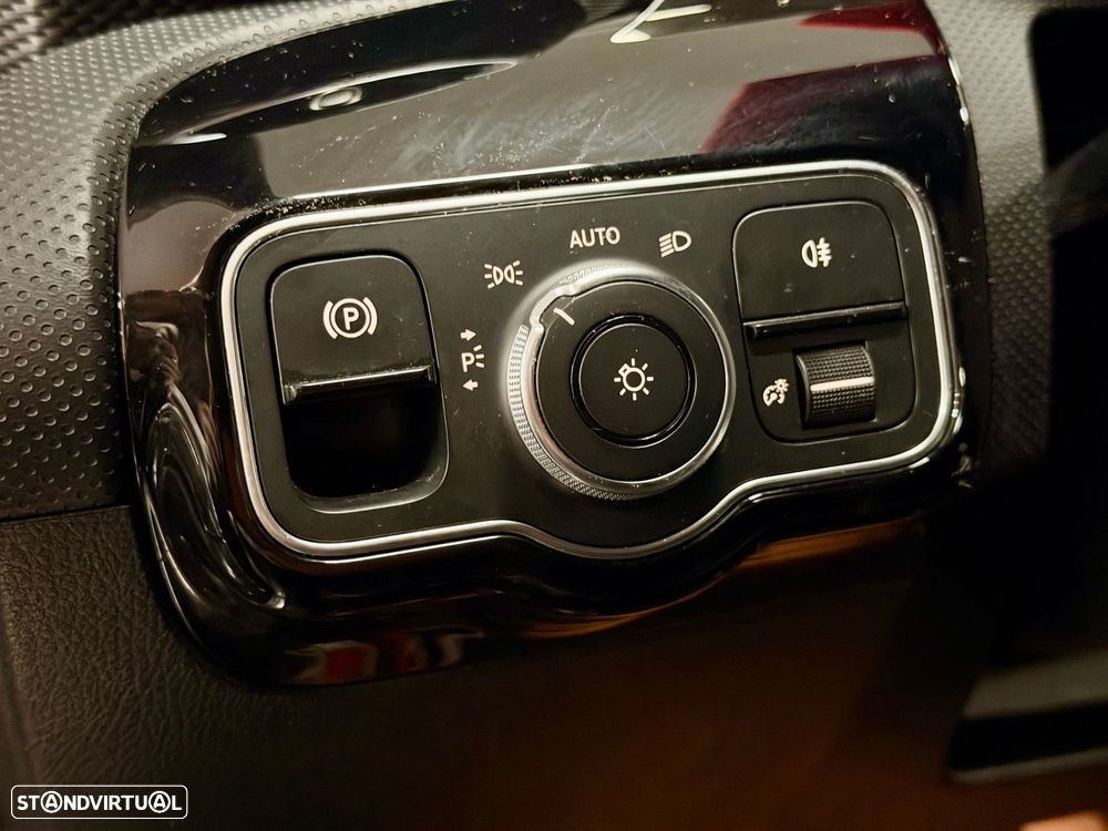 Mercedes-Benz A 180 Dynamic Edition - 31