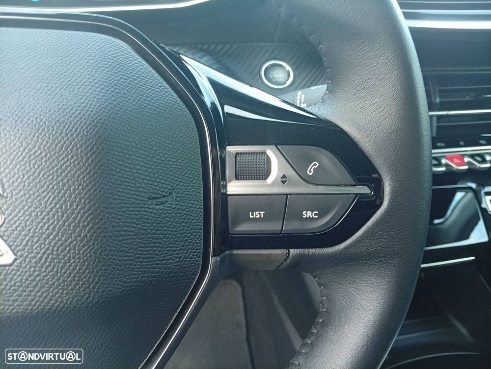 Peugeot e-208 50 kWh Allure Pack - 36