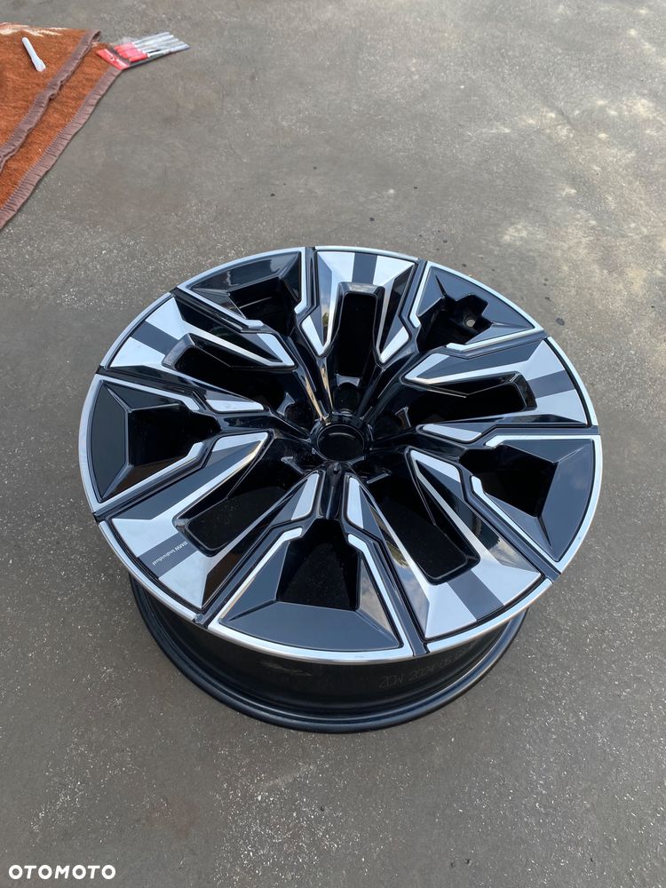 BMW 7 G70 i7 G70 X3 G45 STYLING 910i INDIVIDUAL 5A6F119 ORYGINALNA ! felga aluminiowa 21 cali 21” 9x21 ET24 5x112 9Jx21 ET 24 186139  03269 - 3