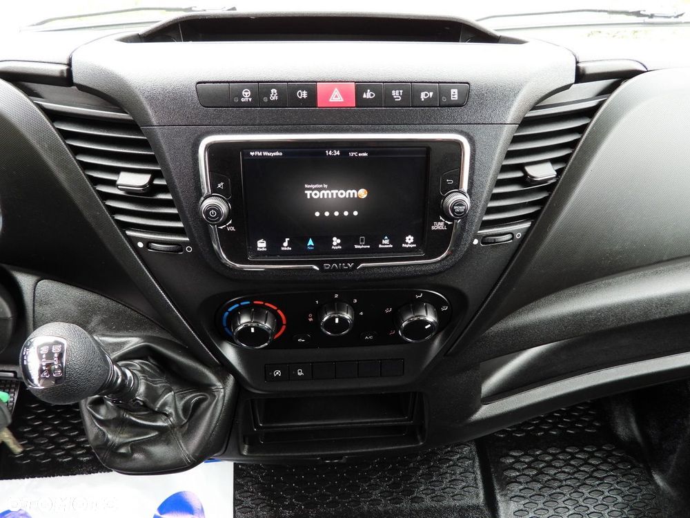 Iveco DAILY 35C16 CHŁODNIA KONTENER -1*C ZASILANIE 230V TEMPOMAT NAWIGACJA BLIŹNIACZE KOŁA KLIMATYZACJA  160KM - 37