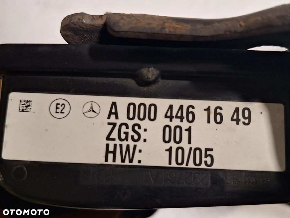 RADAR DISTRONIC   MERCEDES ACTROS MP4 A0004461649 - 3