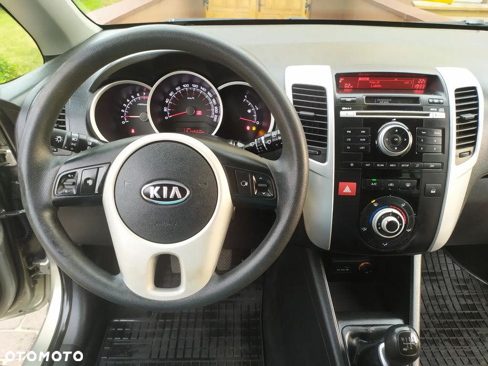 Kia Venga 1.4 S - 28