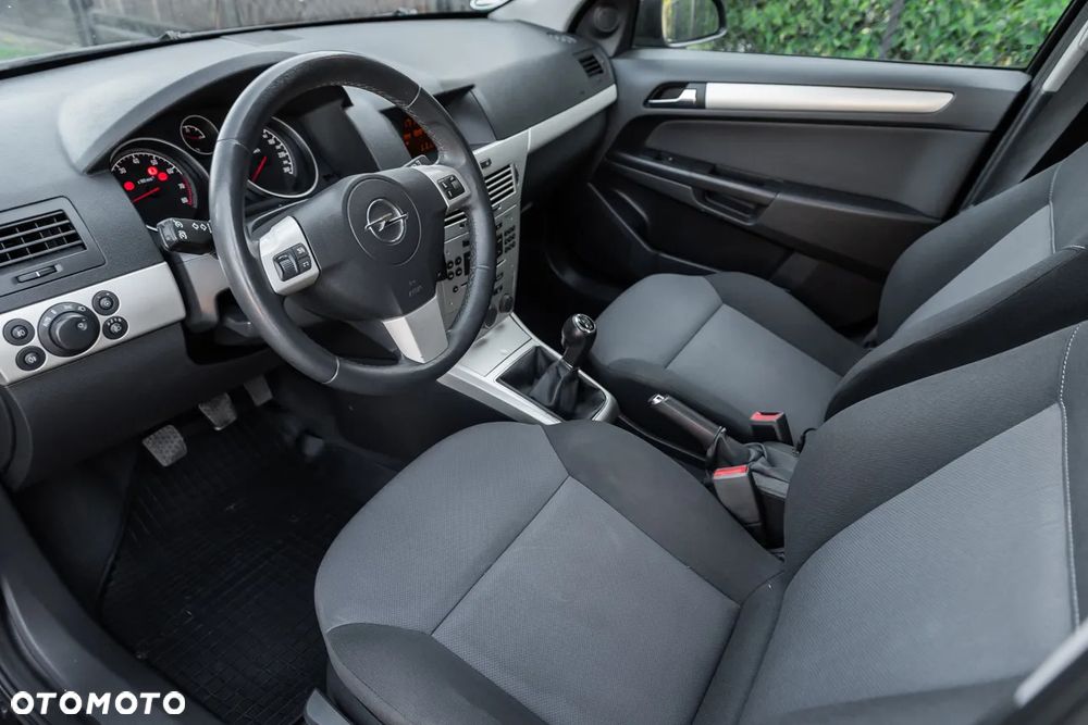 Opel Astra 1.6 Enjoy - 5