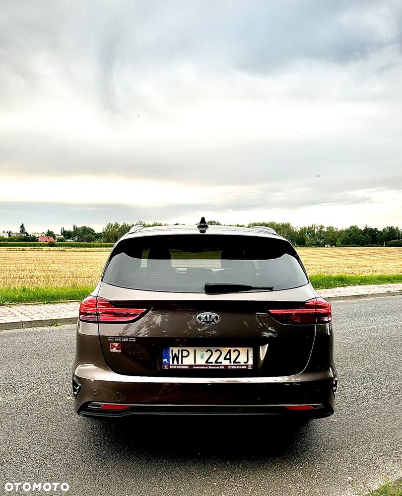 Kia Ceed 1.4 T-GDI L Business Line DCT - 9
