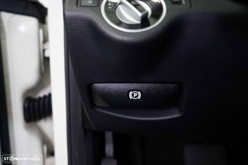 Mercedes-Benz C 180 BlueEFFICIENCY 7G-TRONIC - 22