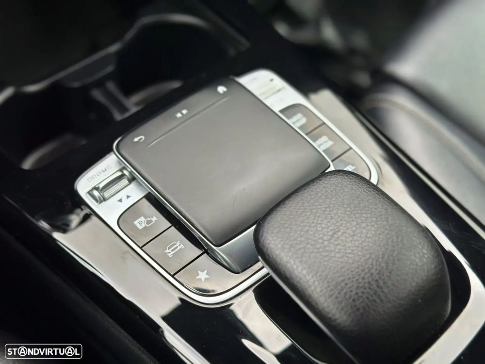 Mercedes-Benz A 180 - 18