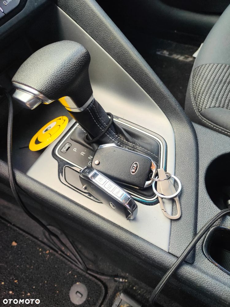 Kia Niro 1.6 GDI Hybrid L - 15