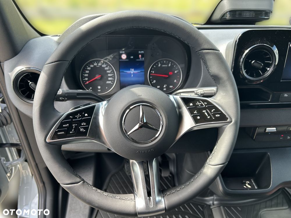 Mercedes-Benz Sprinter 319 CDI Extra Long PRO 9G-Tronic 15,5m3 - 18