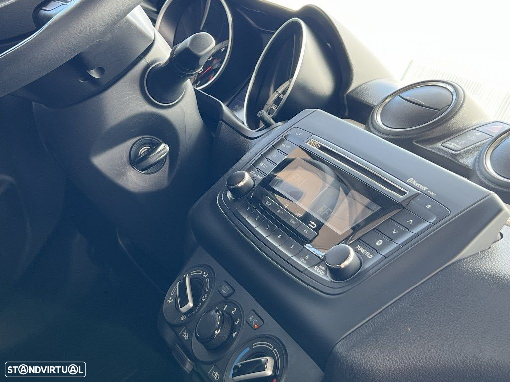 Suzuki Swift 1.2 VVT GLE SHVS - 11