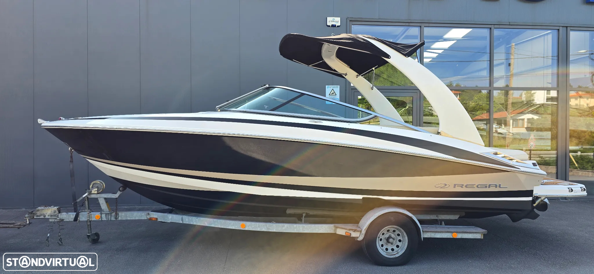 Regal 2300 br - 2