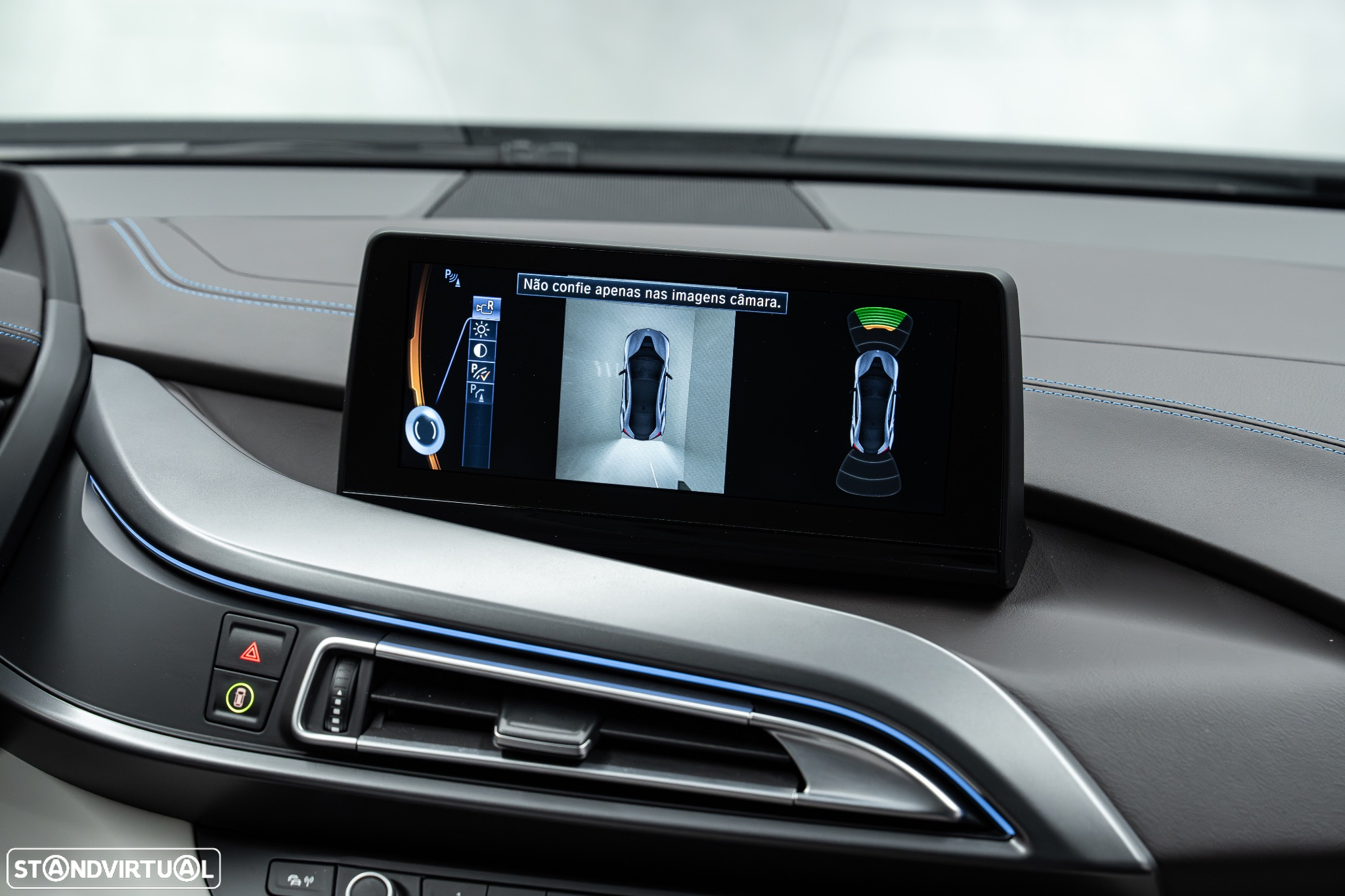 BMW i8 Standard - 38