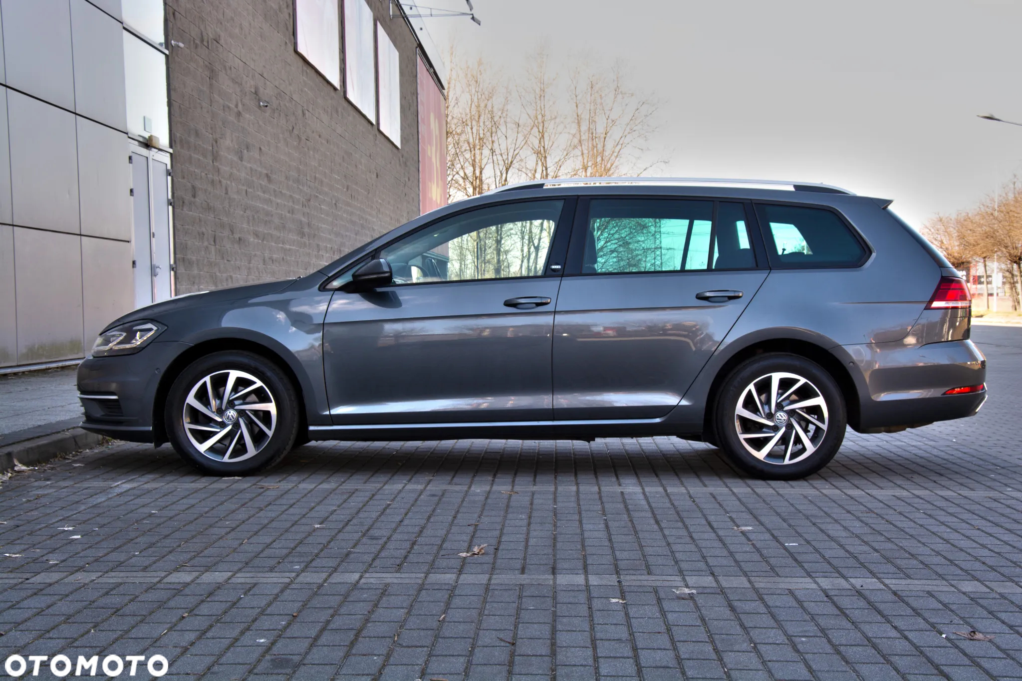 Volkswagen Golf Variant 1.5 TSI ACT DSG Sound - 11