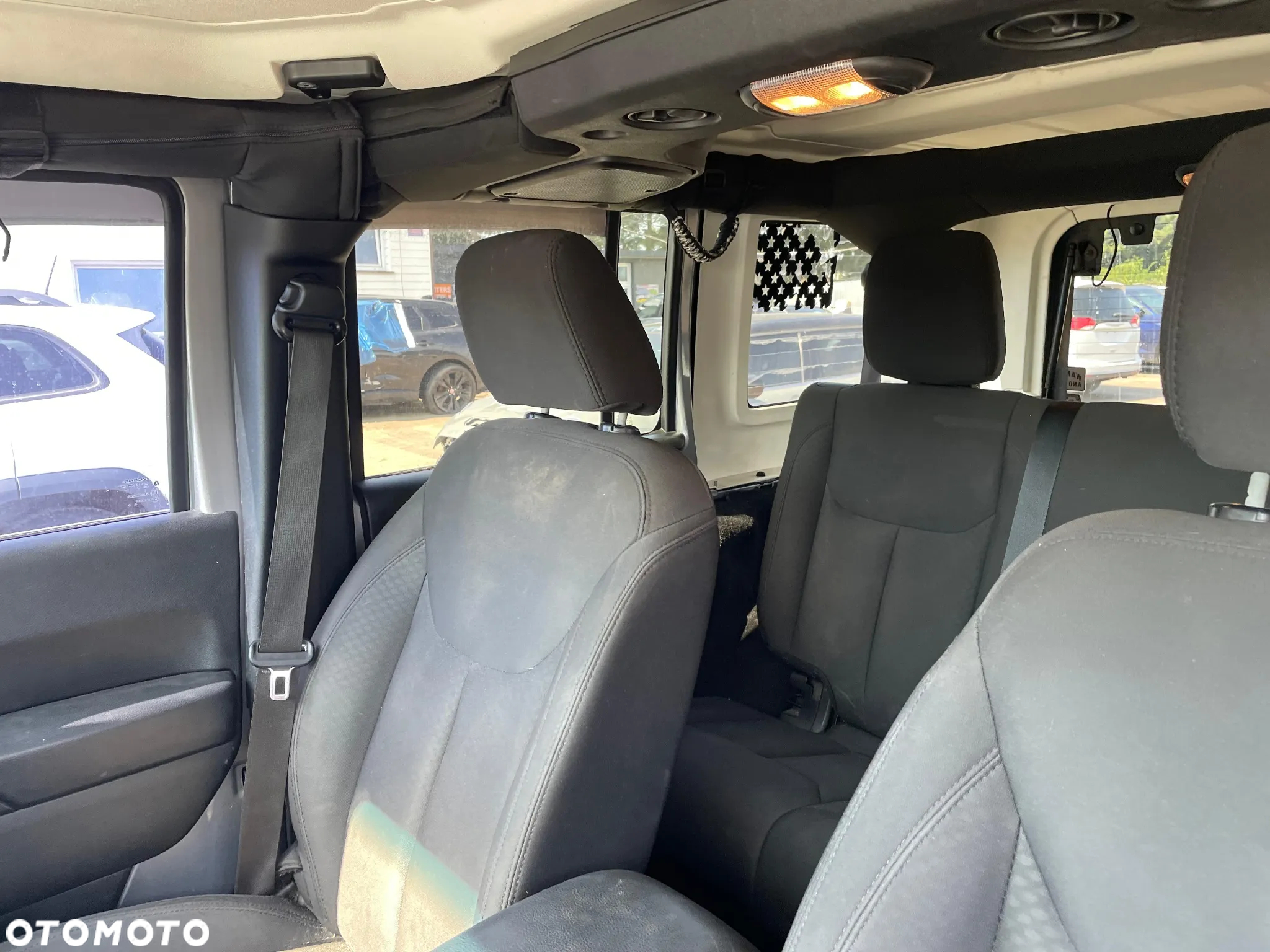 Jeep Wrangler - 17
