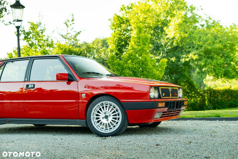 Lancia Delta - 3