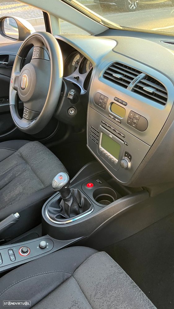 SEAT Leon 2.0 TDI FR - 21