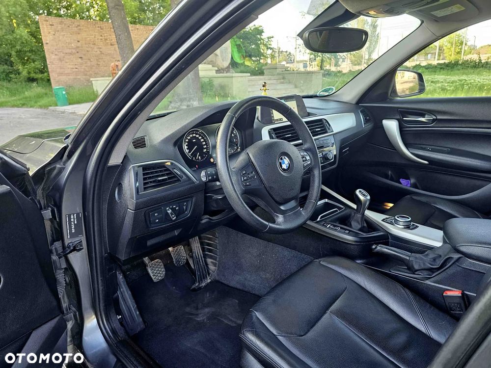 BMW Seria 1 118i Edition Metropolitan - 16