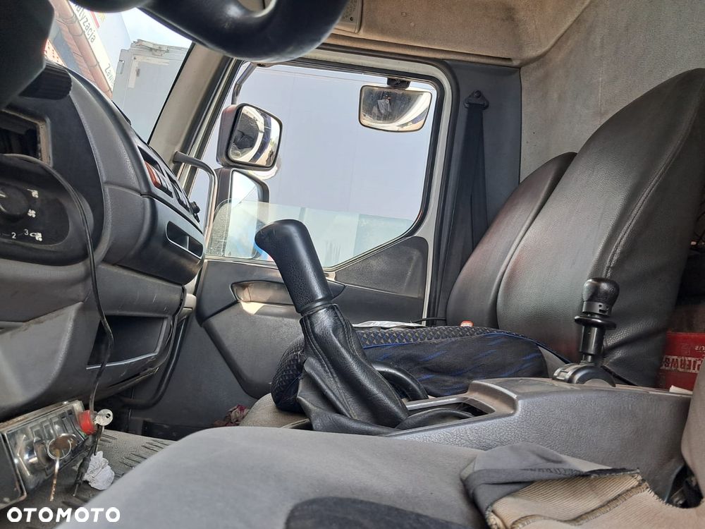 DAF LF 55 220 - 4