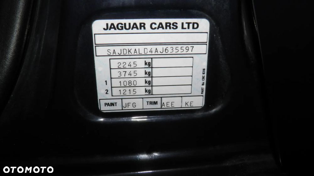 Jaguar XJ - 24