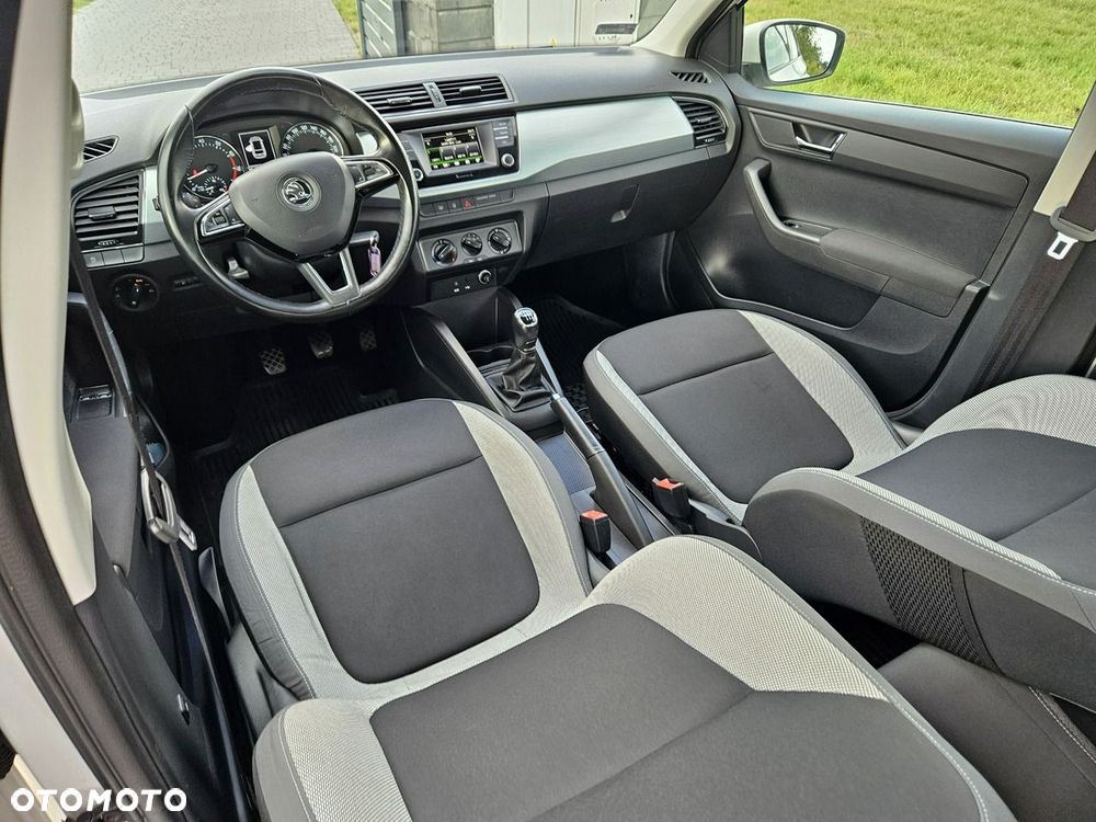 Skoda Fabia - 15