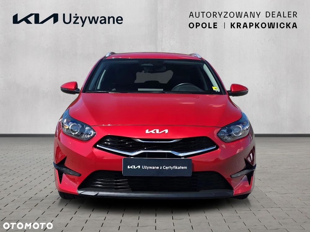 Kia Ceed - 8