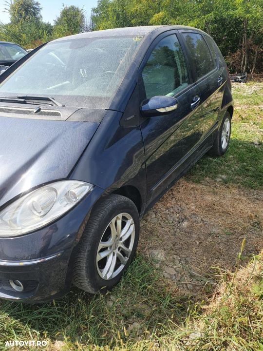piese FARA GRILA STERGATOARE Mercedes a class a150 w169, bara fata, far, Capota, usi, motor, stop - 5