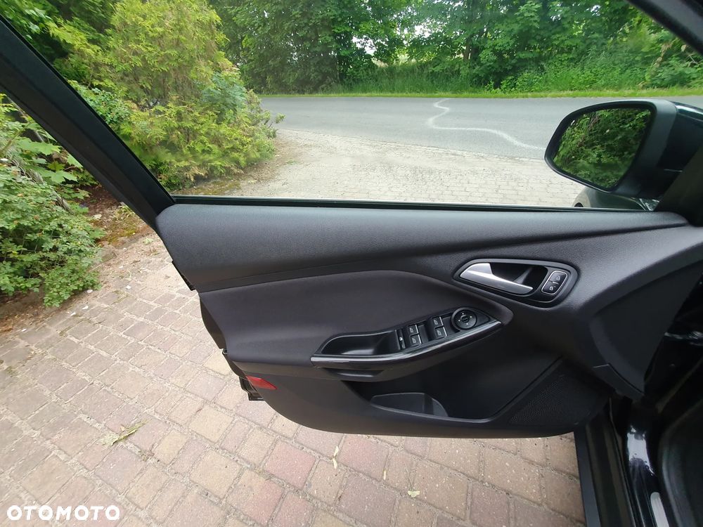 Ford Focus 1.6 TDCi DPF Start-Stopp-System Business - 9