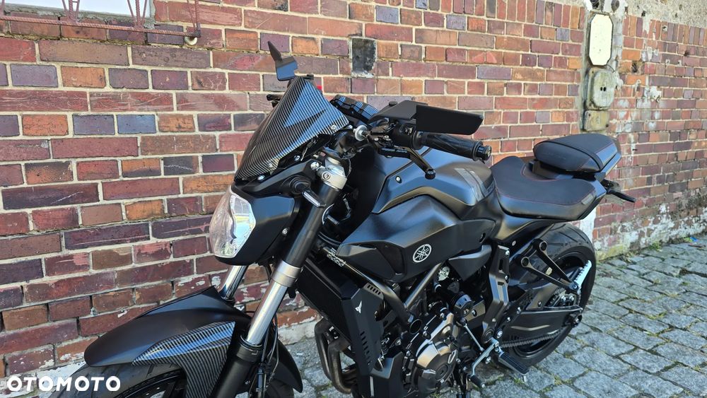 Yamaha MT - 5