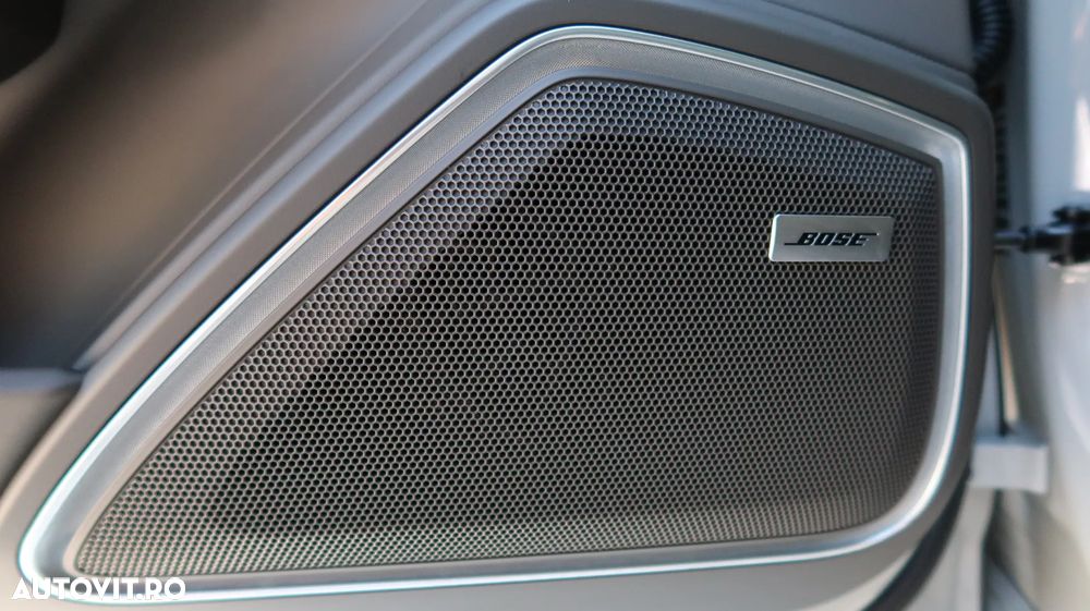 Porsche Panamera 4 E-Hybrid Platinum Edition - 28