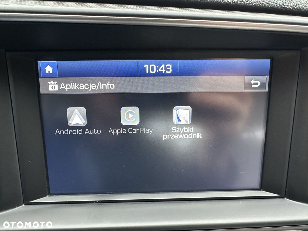 Hyundai Elantra 1.6 Comfort - 17