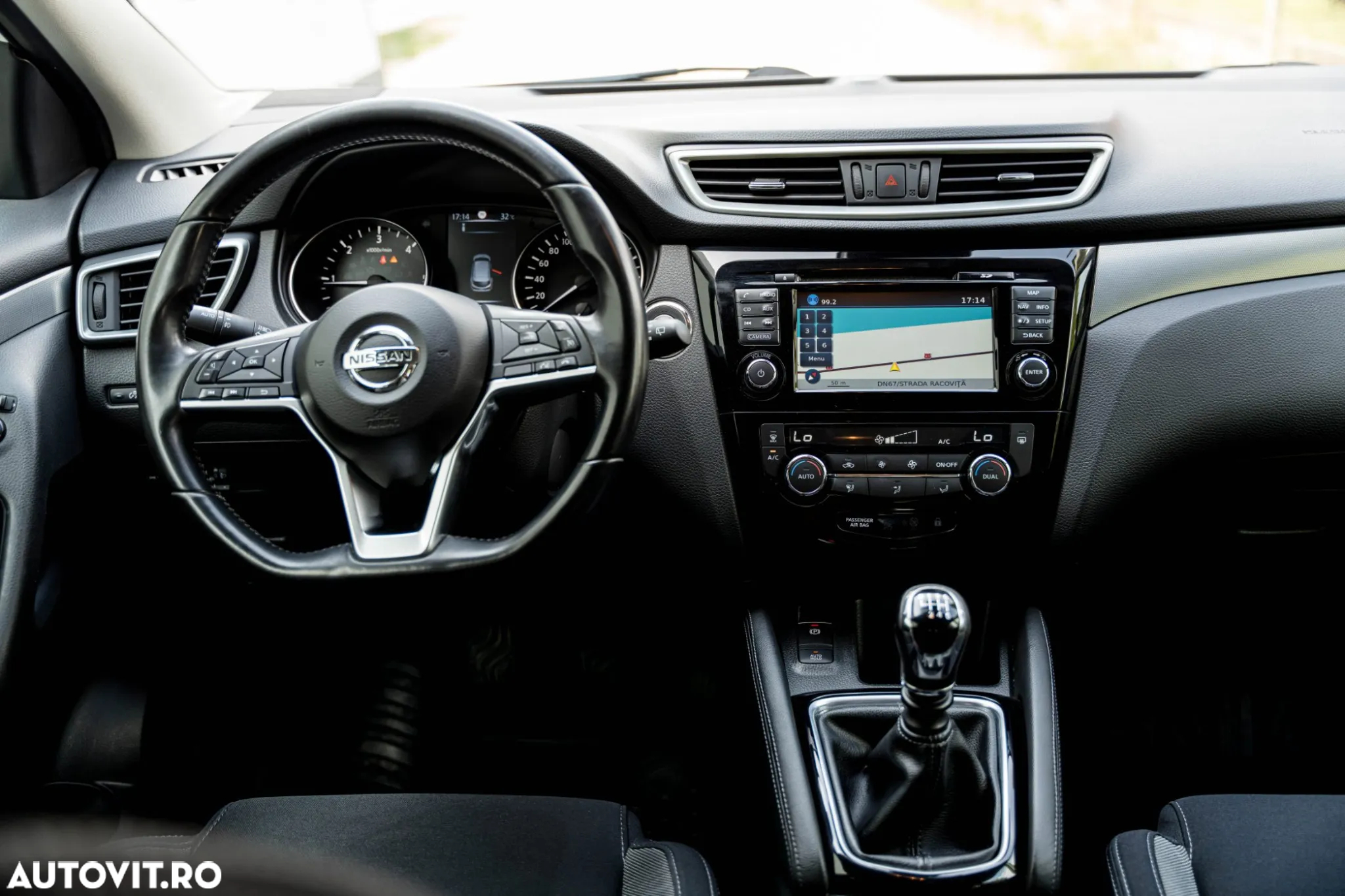 Nissan Qashqai 1.5 DCI Start/Stop Tekna - 14