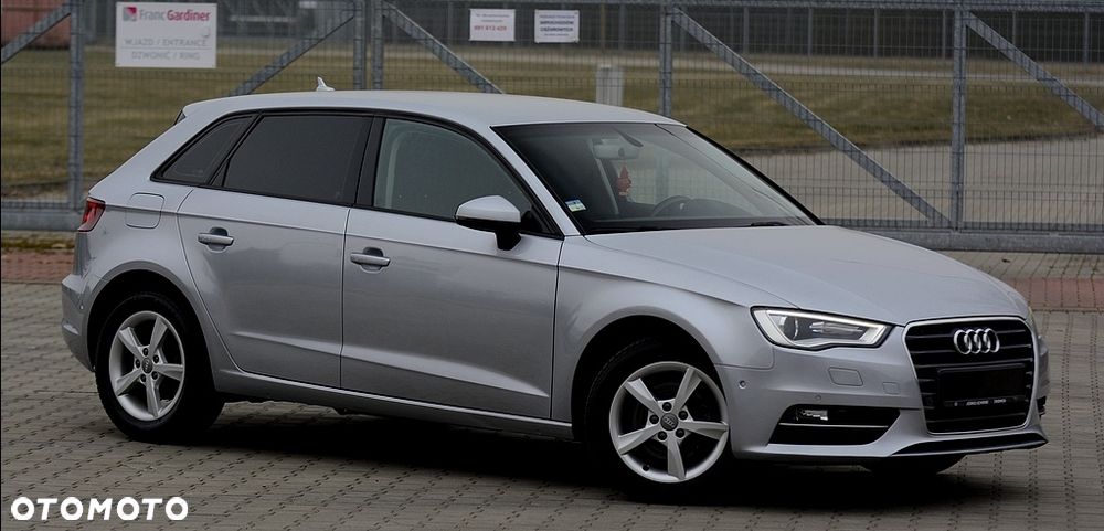Audi A3 Sportback 1.2 TFSI S tronic Ambition - 11