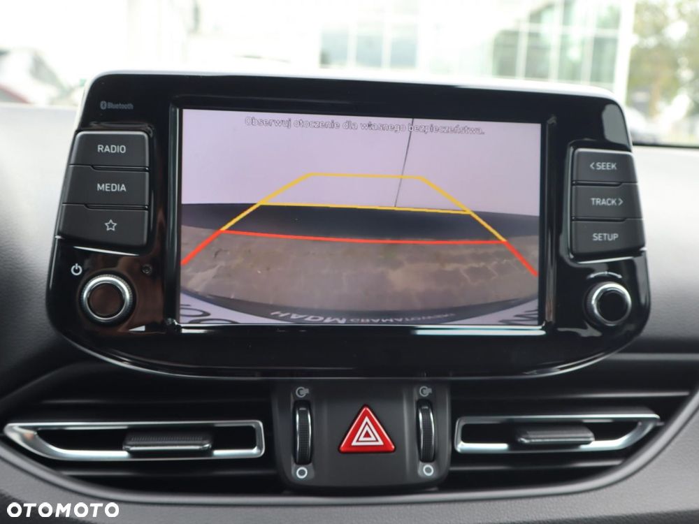 Hyundai i30 1.5 T-GDI 48V Comfort DCT - 15