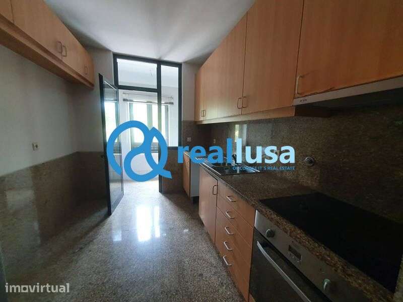 Apartamento T3 c/ garagem Oliveira do Douro Vila Nova de Gaia - Grande imagem: 2/14