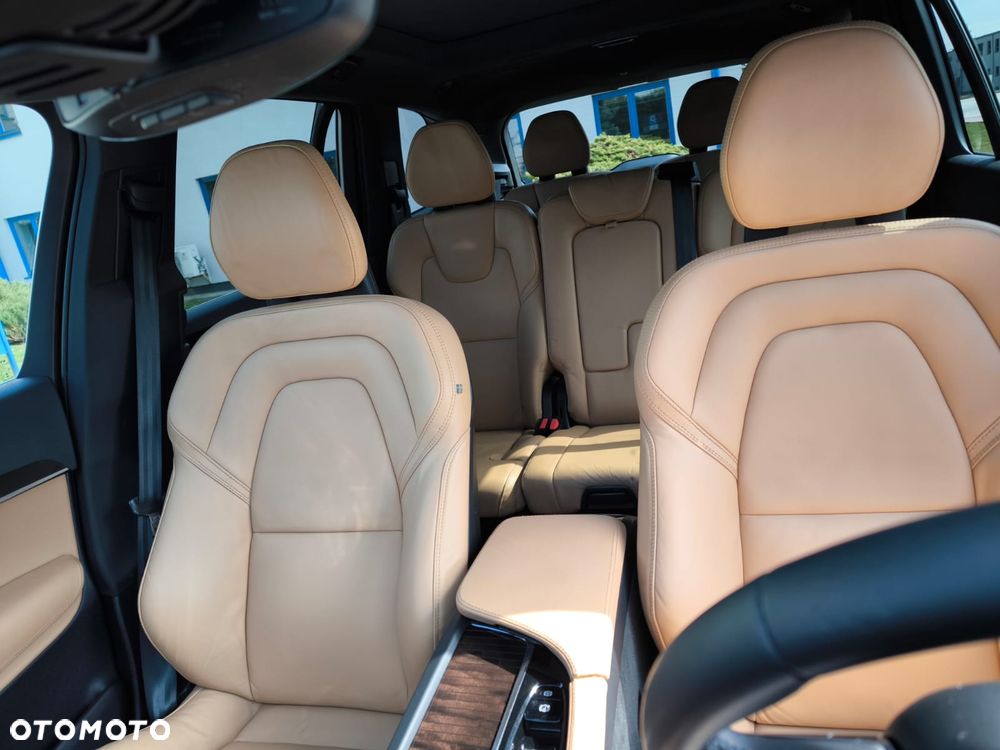 Volvo XC 90 T6 AWD Geartronic Momentum - 28