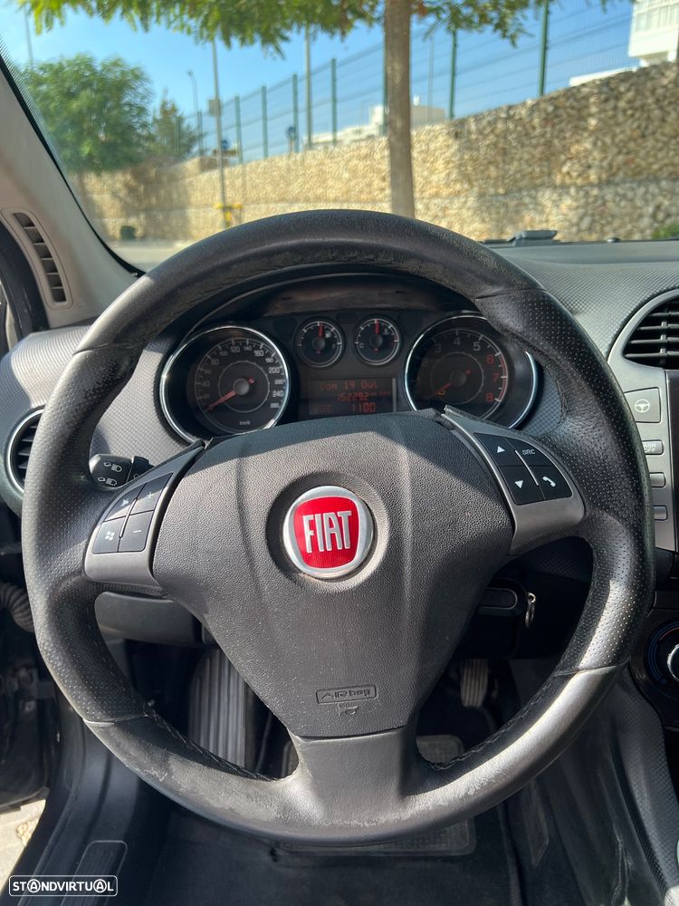 Fiat Bravo 1.4 16V Dynamic - 27