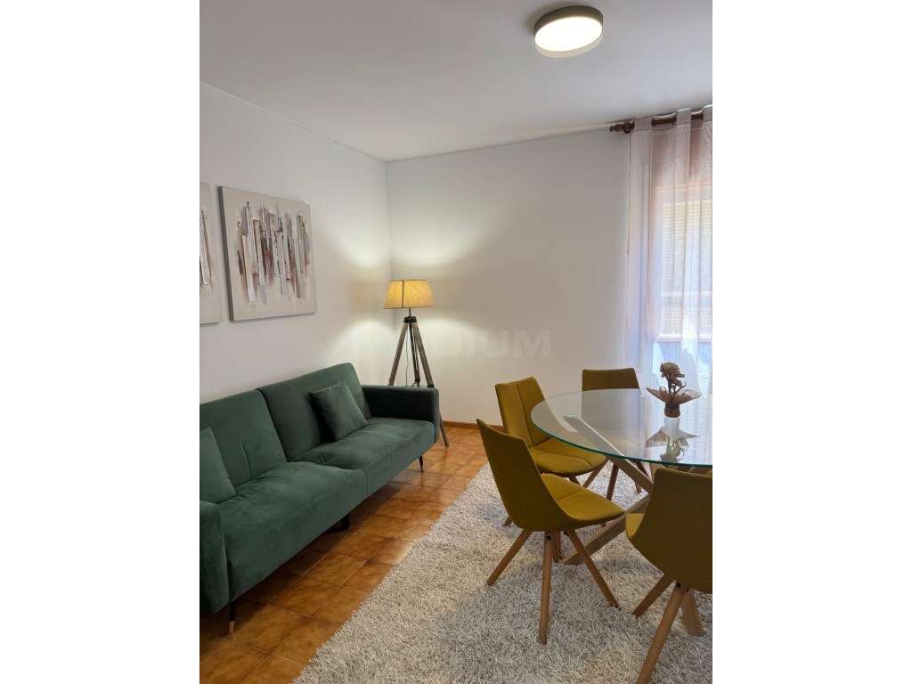 Apartamento T3 - localizado na 2ª linha de mar na Póvoa de Varzim - Grande imagem: 2/13