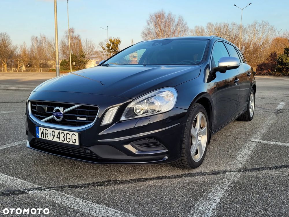 Volvo V60 T6 AWD Geartronic RDesign - 1
