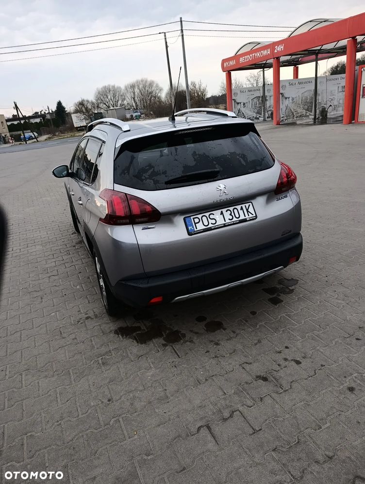 Peugeot 2008 PureTech 110 Stop&Start EAT6 GT-Line Edition - 16