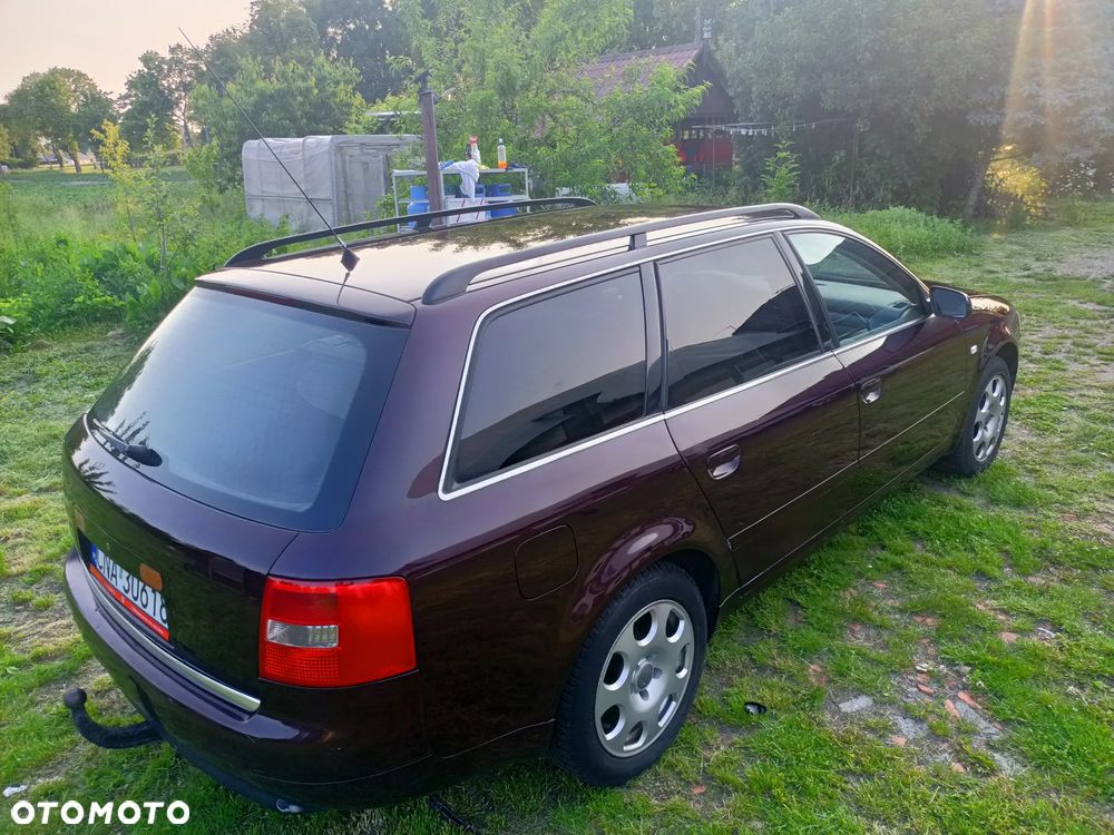 Audi A6 Avant 2.5 TDI - 6