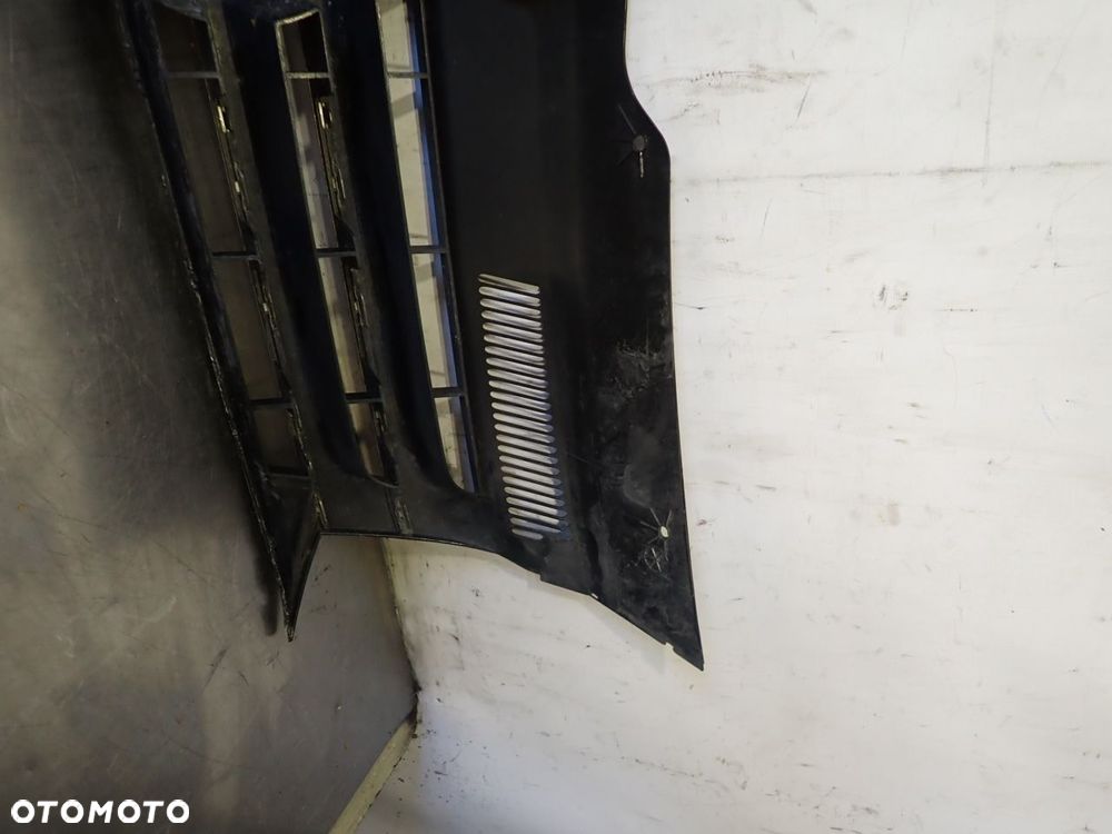 GRILL ATRAPA VOLKSWAGEN T5 II LIFT 7E5853651 - 5