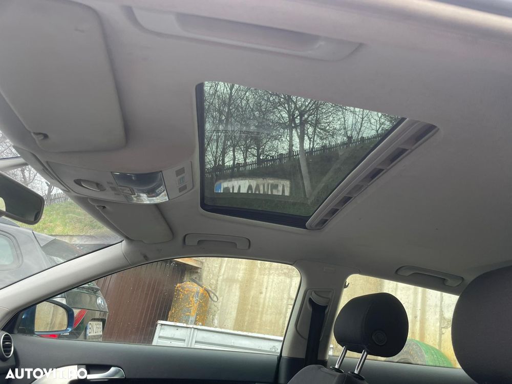 Audi A3 2.0 TDI DPF Ambiente - 25