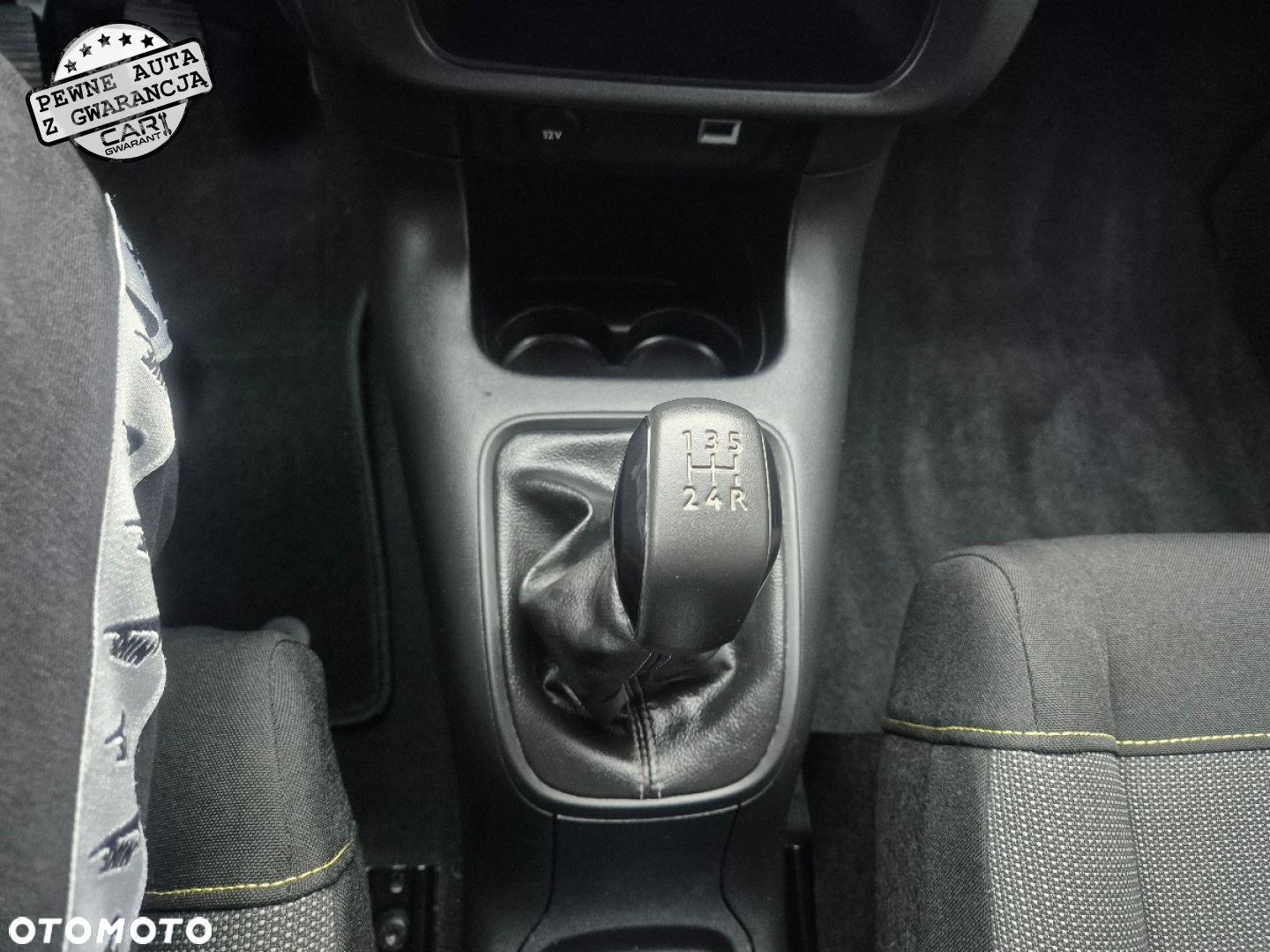 Citroën C3 1.2 PureTech Shine - 18