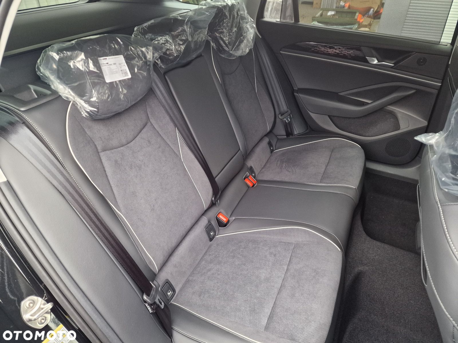Volkswagen Passat - 19